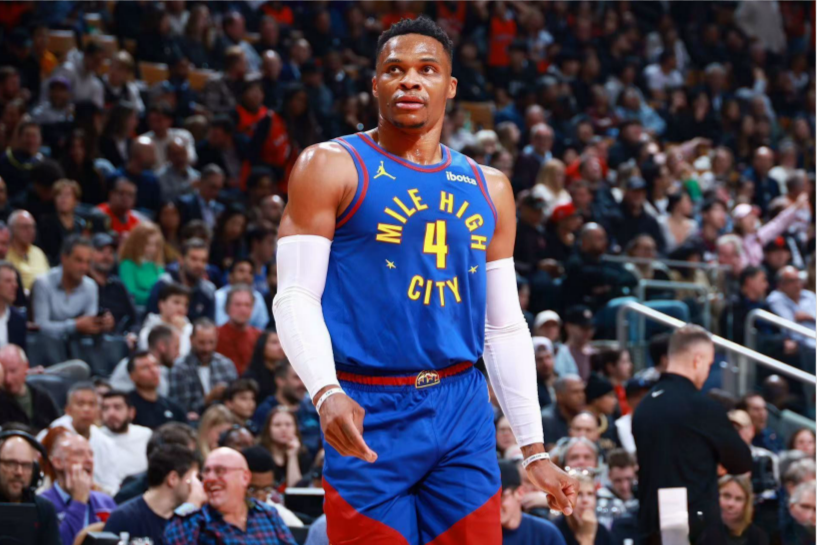 开云官方网站-美记：因国王未能为蒙克找到合适下家，威少加盟国王的可能性不大